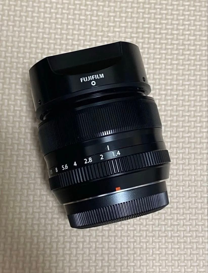 新品。Fujifilm XF 35mm F1.4 R レンズ