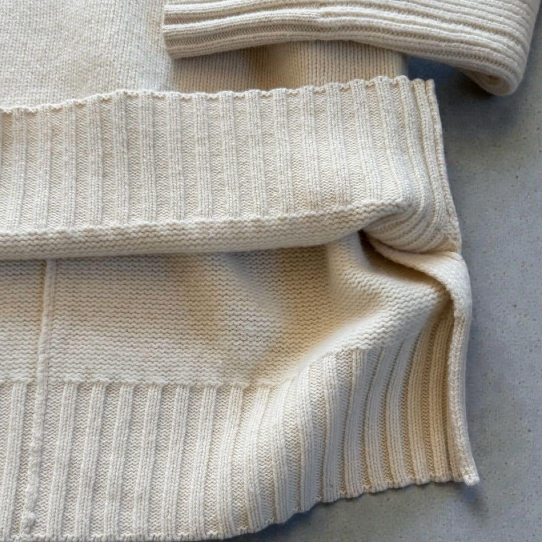 TOMORROWLAND マカフィー　ラムカシミヤ クルーネックプルオーバー　白