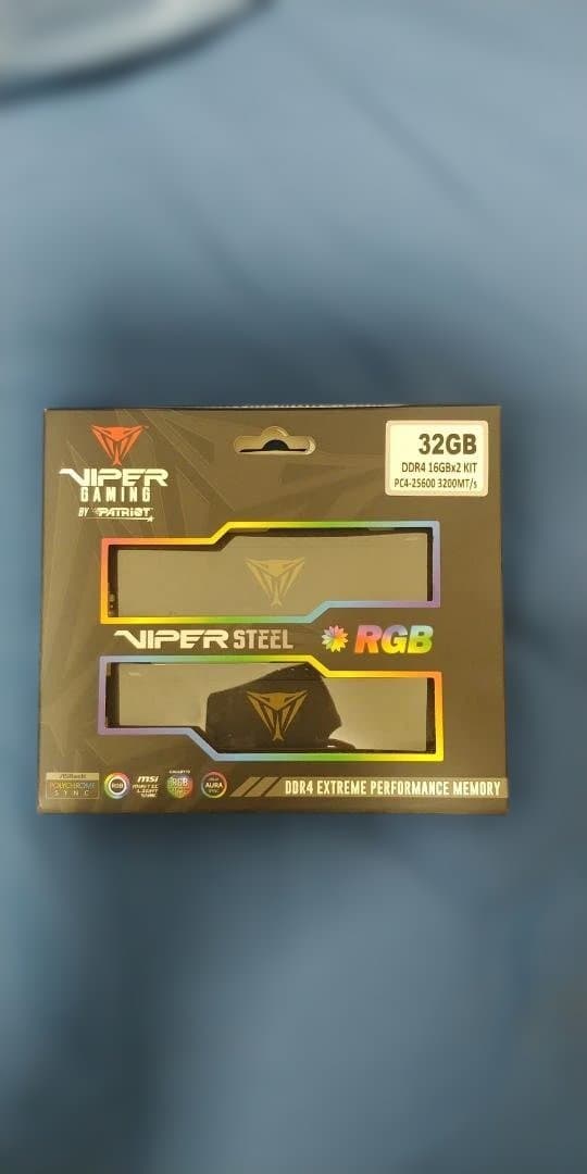 メモリー Viper Steel RGB 32GB DDR4 3200MHz
