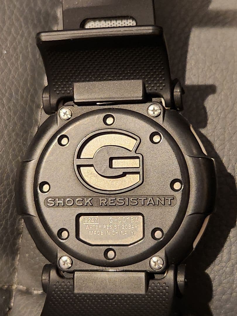 メカカカ　g-001bw-7jf G-Shock ストームツルーパー