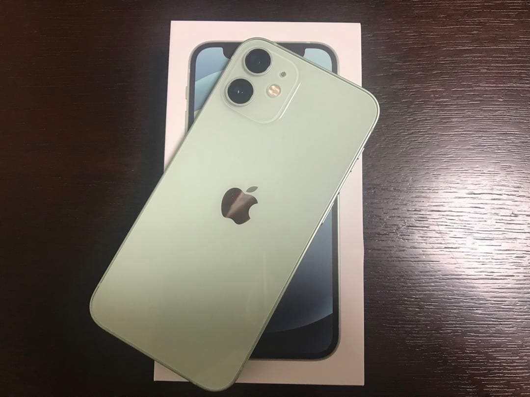 iPhone 12 mini グリーン 64 GB SIMフリー　未使用に近い