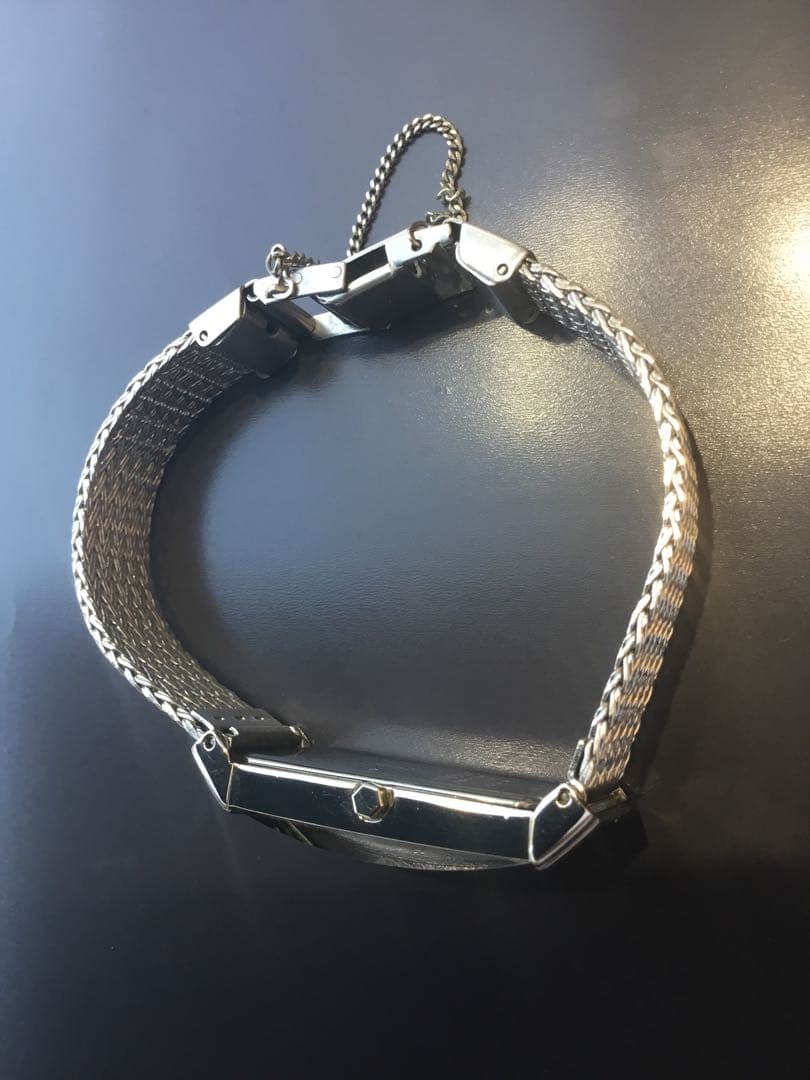 イブサンローラン 腕時計 電池交換済み