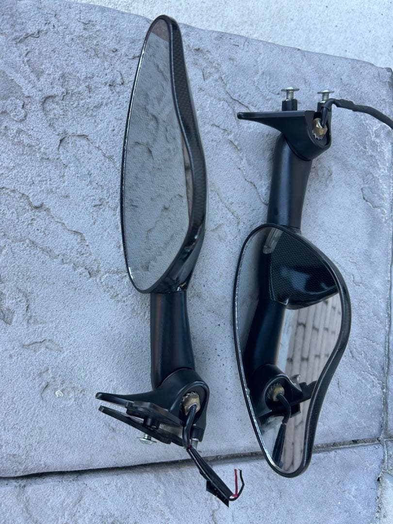 【899・1199パニガーレ】ウィンカー内蔵ミラー　カーボン柄【ＦＡＲ】