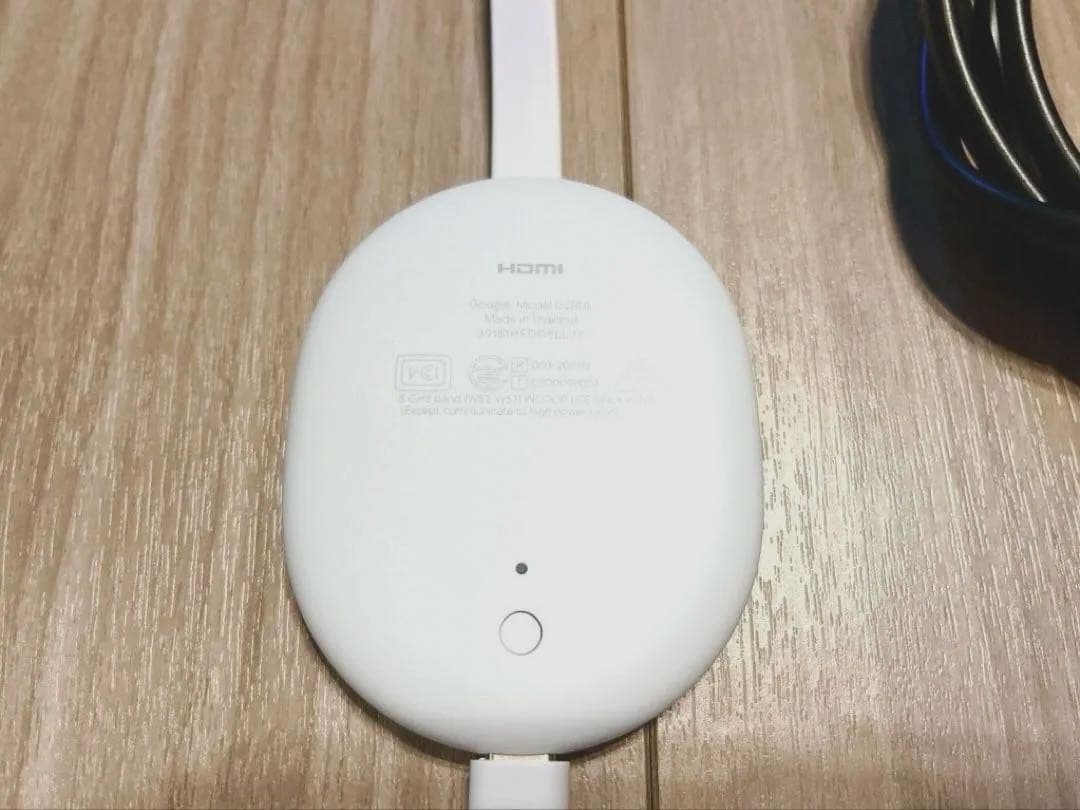 テレビ　ハイセンス　43インチ　グーグルクロームキャスト　HDMIケーブル付き