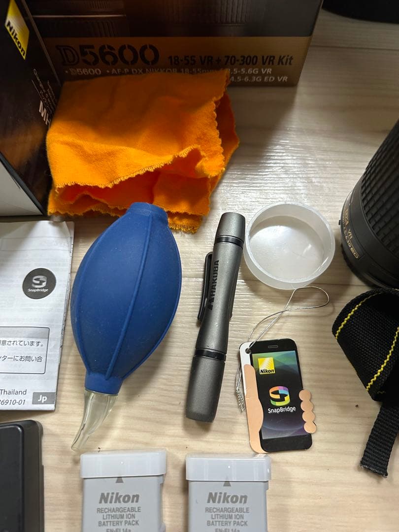⭐️SALE中⭐️ Nikon D5600 ダブルズームキット　箱付き
