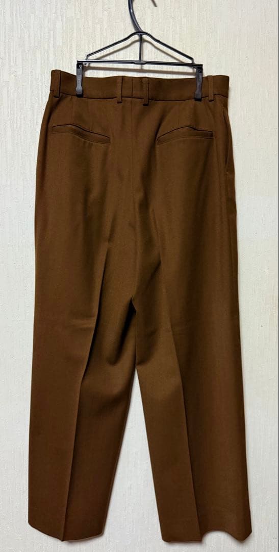 洋服の青山　アンカーウーマン　スーツ