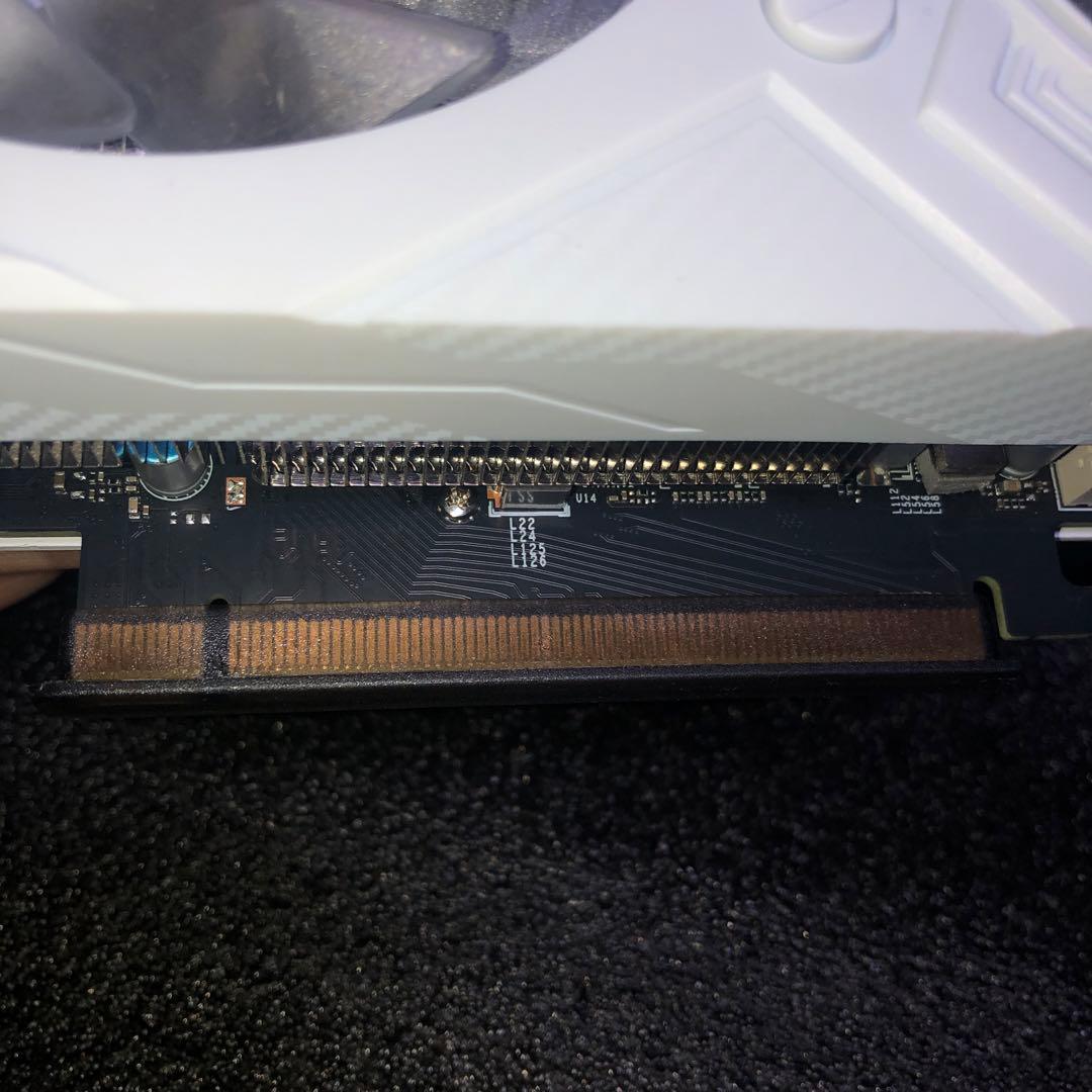 ジャンクGeForce RTX4070 EX Gamer White 12GB