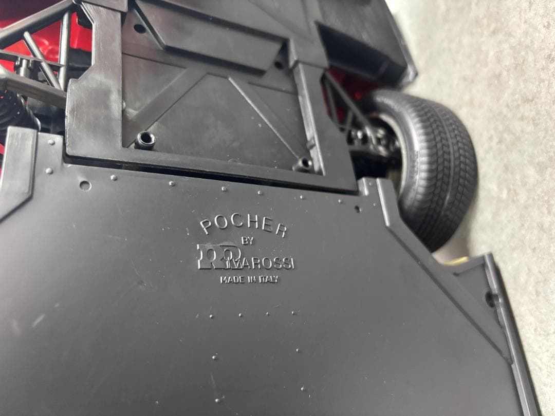 ポケール Pocher フェラーリ テスタロッサ ロッソ 1/8