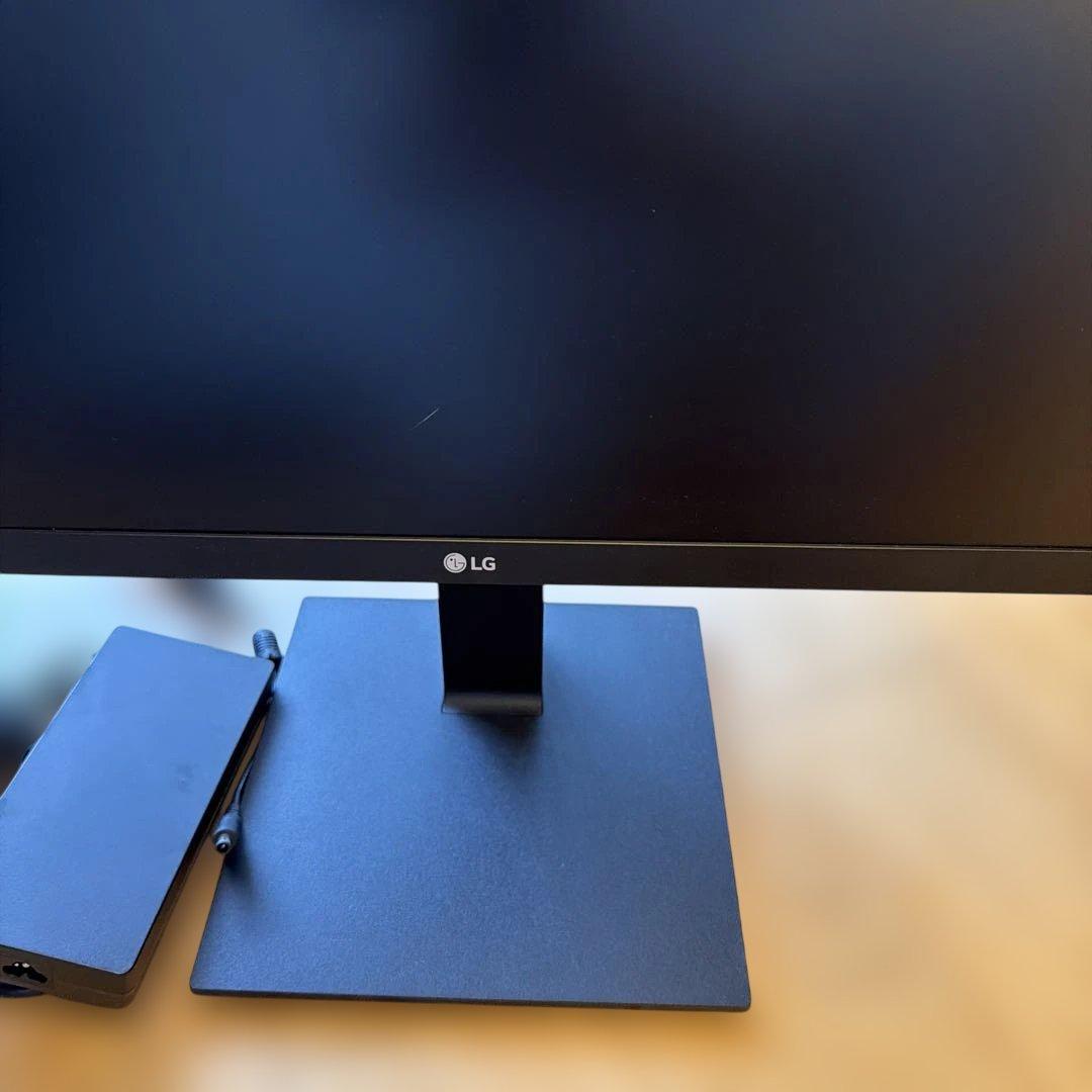 LG フラットモニター 本体　23.8インチ