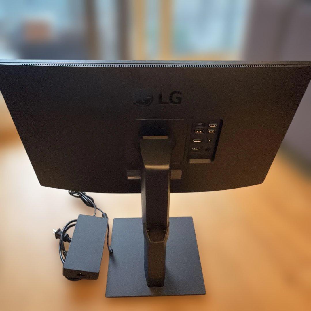 LG フラットモニター 本体　23.8インチ