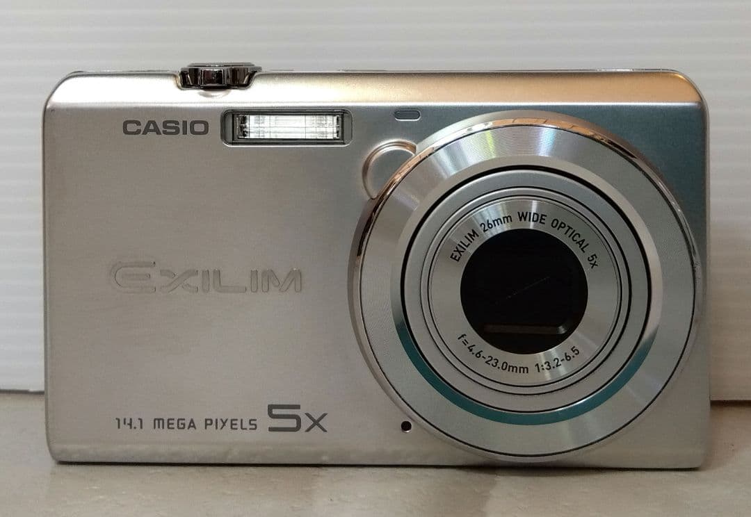 ちゅに CASIO EXILIM EX-ZS10 コンパクトデジタルカメラ