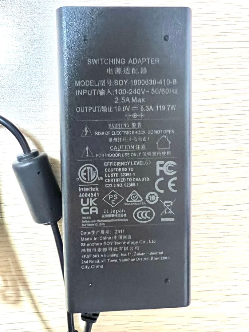 MINISFORUM Venus Series UM580 ミニPC