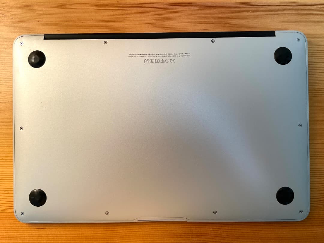 Apple MacBook Air 11インチ, Early 2015 US