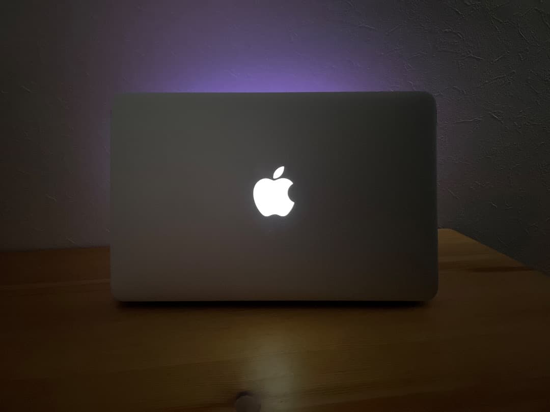 Apple MacBook Air 11インチ, Early 2015 US