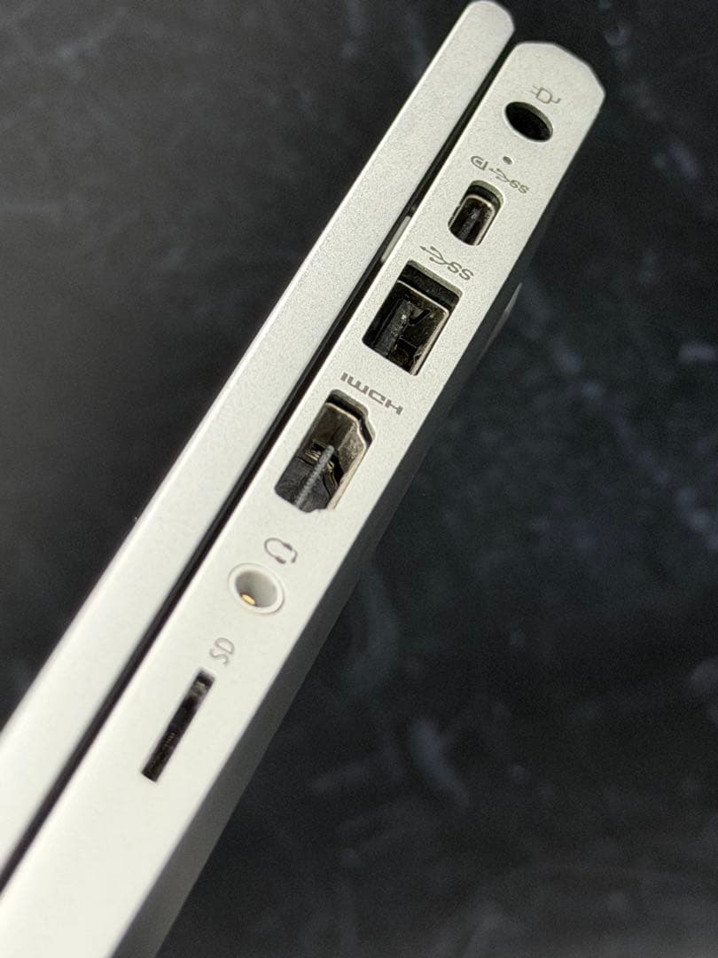 タッチパネルtype-c画面きれいRyzen 5 4500U16GB 512GB