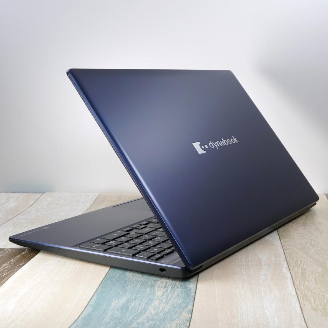 未使用に近いレベルの極美品✨１０コアの第１２世代ｉ５に超高速ＳＳＤ＆１６Ｇメモリ