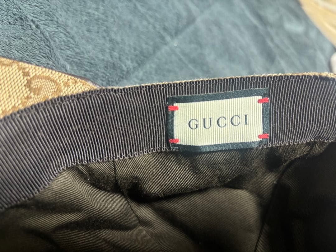 GUCCI GGロゴ ベージュキャップ Mサイズ
