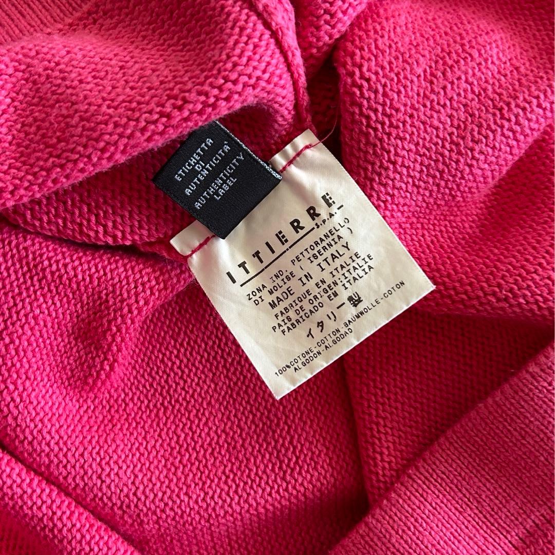 【スズ】ベルサーチ　Versace メデューサ　ニット　セーター　ピンク
