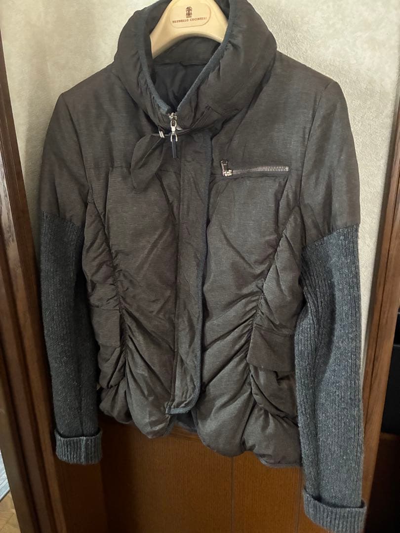 専用ブルネロクチネリ　ダウンジャケットSサイズ