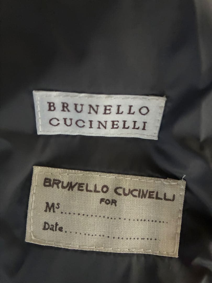 専用ブルネロクチネリ　ダウンジャケットSサイズ