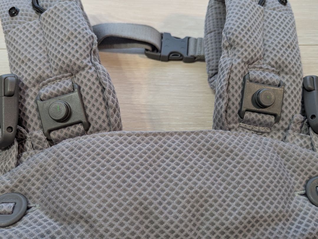 nuna ヌナ 抱っこ紐 カドルクリック フォグ