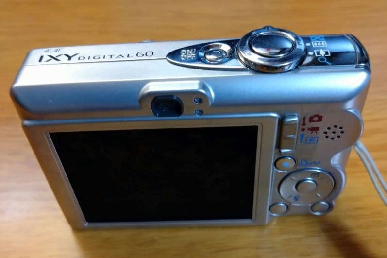 Canon IXY DIGITAL 60 シルバー