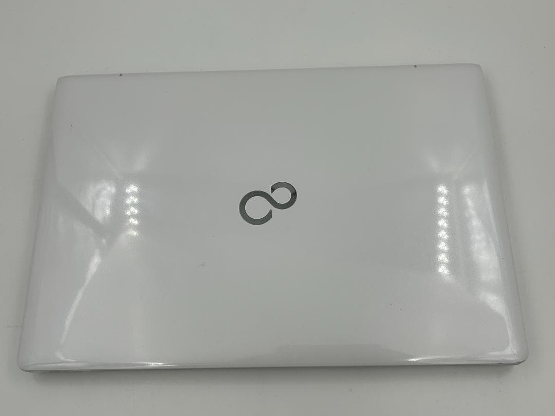 ノートパソコン windows11 オフィス付き core i7 AH77/RW