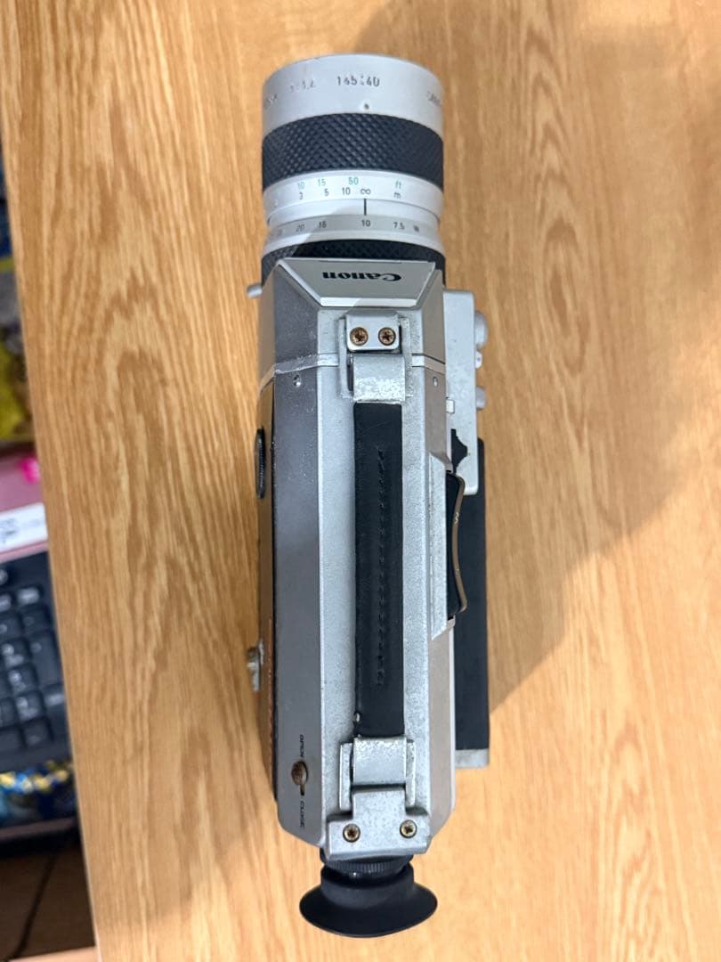 Canon Auto Zoom 814動作品／ビンテージ 8mm カメラ 動作品