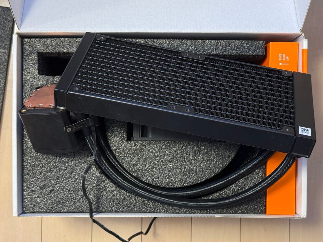 EK NUCLEUS AIO CR240 Dark 中古