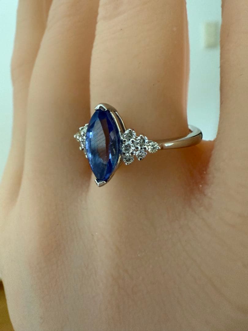 売り切り超特価価格セ-ル！PT950タンザナイトダイアモンド入りリング