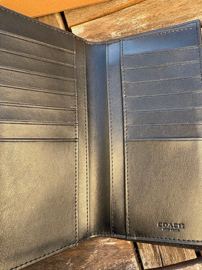 【未使用】Paul Smith ブラック レザー 長財 箱付き