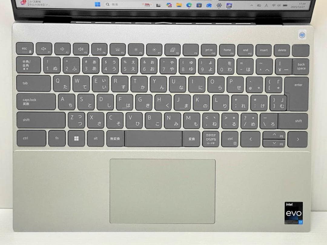 第13世代Core i7 INSPIRON 13 5330 1306P 16G