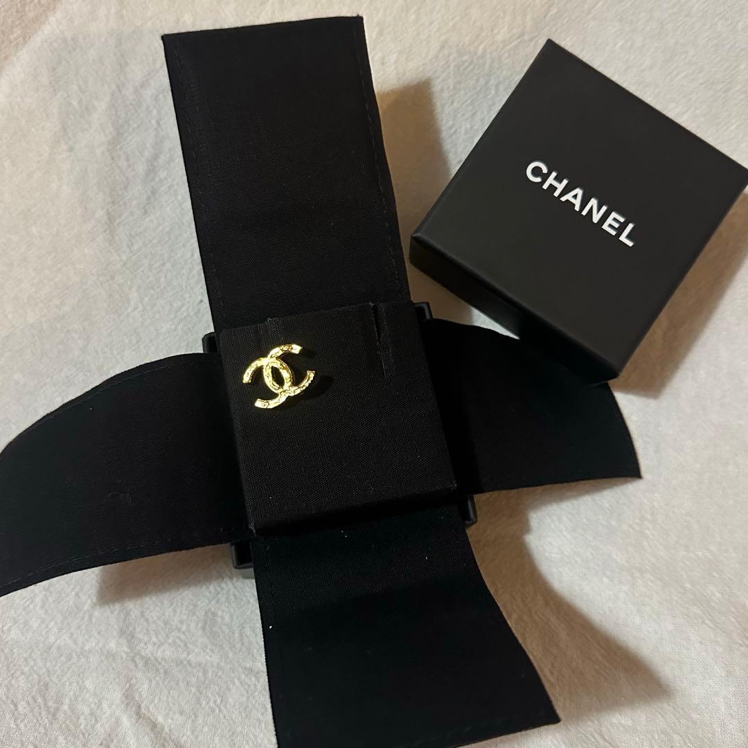 CHANEL ピアス　イエローゴールド
