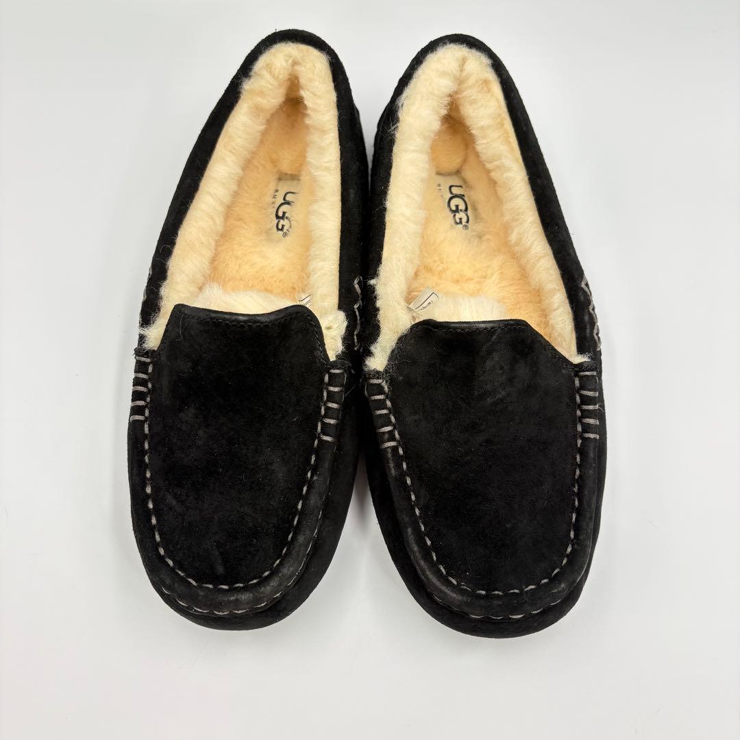 未使用✨UGG アグ ブラック　モカシン ムートンフラットシューズ アンスレー