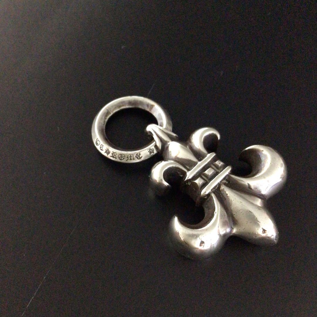 クロムハーツBSフレアペンダントタイニーレザーブレードスモールスボロチップ