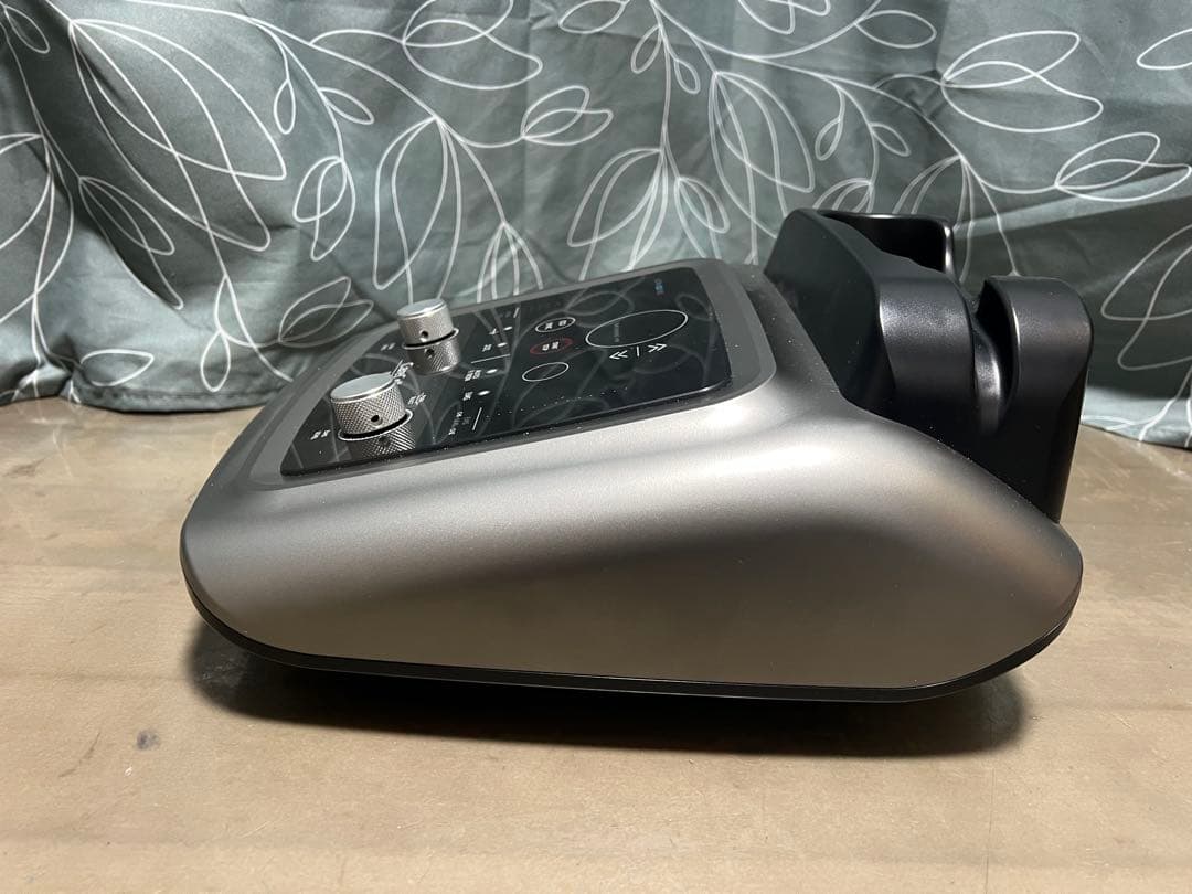 CareCellve Mechanic IN-5600 美顔器