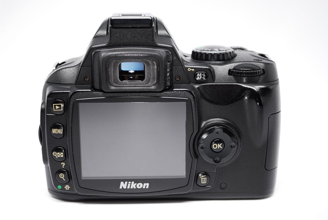 持ち運びラクラク✨軽量コンパクト✨Nikon D40x✨一眼レフデビューに✨