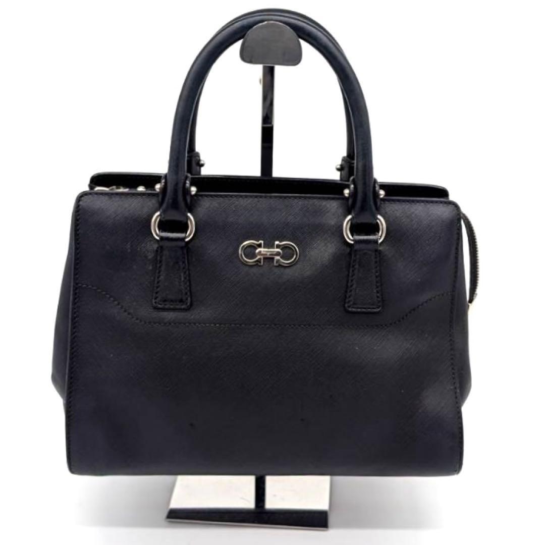 Salvatore Ferragamo✨ハンドバッグ ダブルガンチーニ レザー