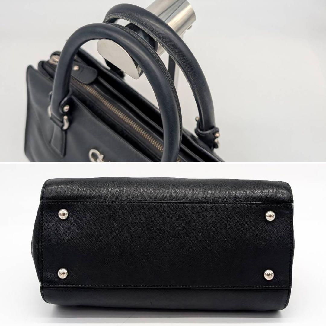 Salvatore Ferragamo✨ハンドバッグ ダブルガンチーニ レザー