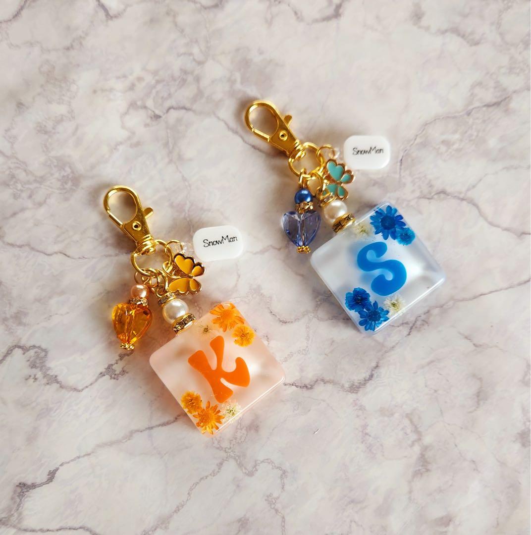 ミヤ　ぶら下がりくまさん　ドームツアー　ドレス　キーホルダー