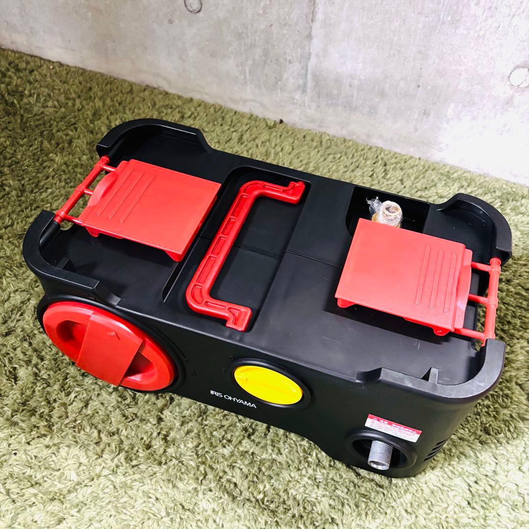 ☆美品☆ アイリスオーヤマ 高圧洗浄機 タンク式 充電タイプ SDT-L01