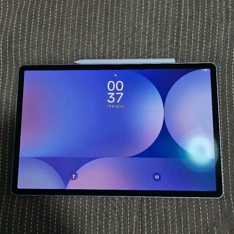 Samsung Galaxy tab s10+　純正キーボード、保護ガラス付属