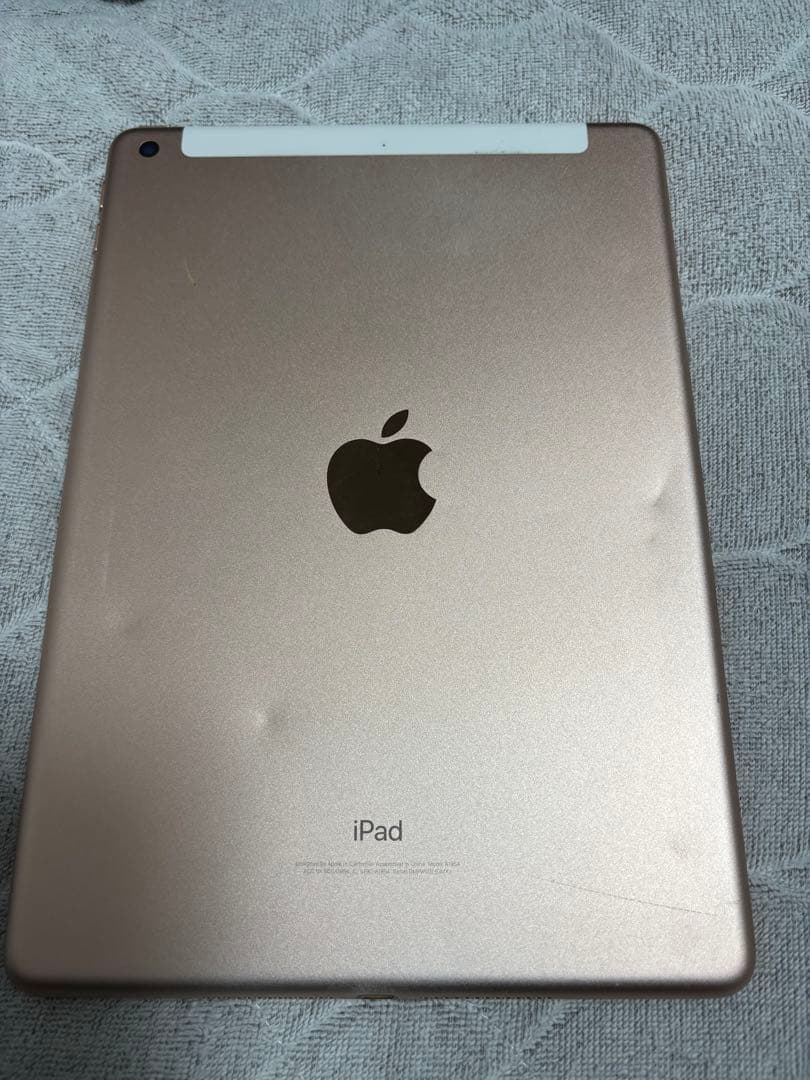 iPad 第6世代 32GB WiFiモデル