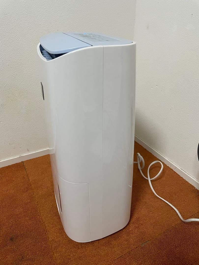 シャープ 衣類乾燥除湿機 コンプレッサー式 CV-G71-W