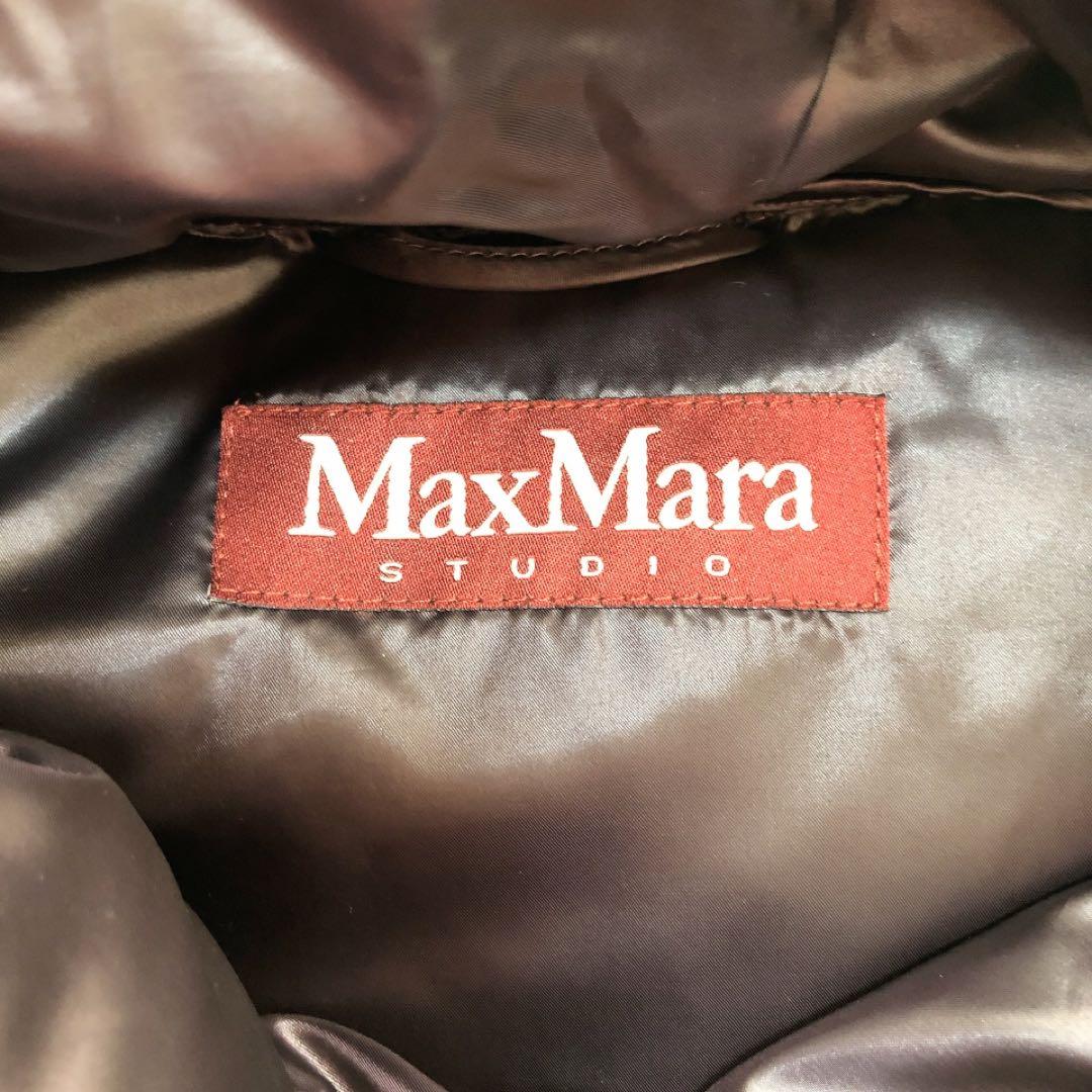 MaxMara*マックスマーラ　ショートダウンコート　ジャケット　光沢 紫 42