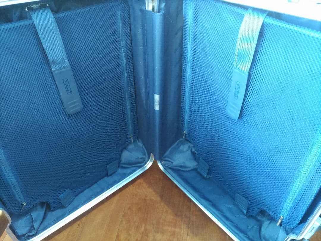 【極美品】■リモワ ■RIMOWA■トパーズ ■TOPAS■45L■シルバー■