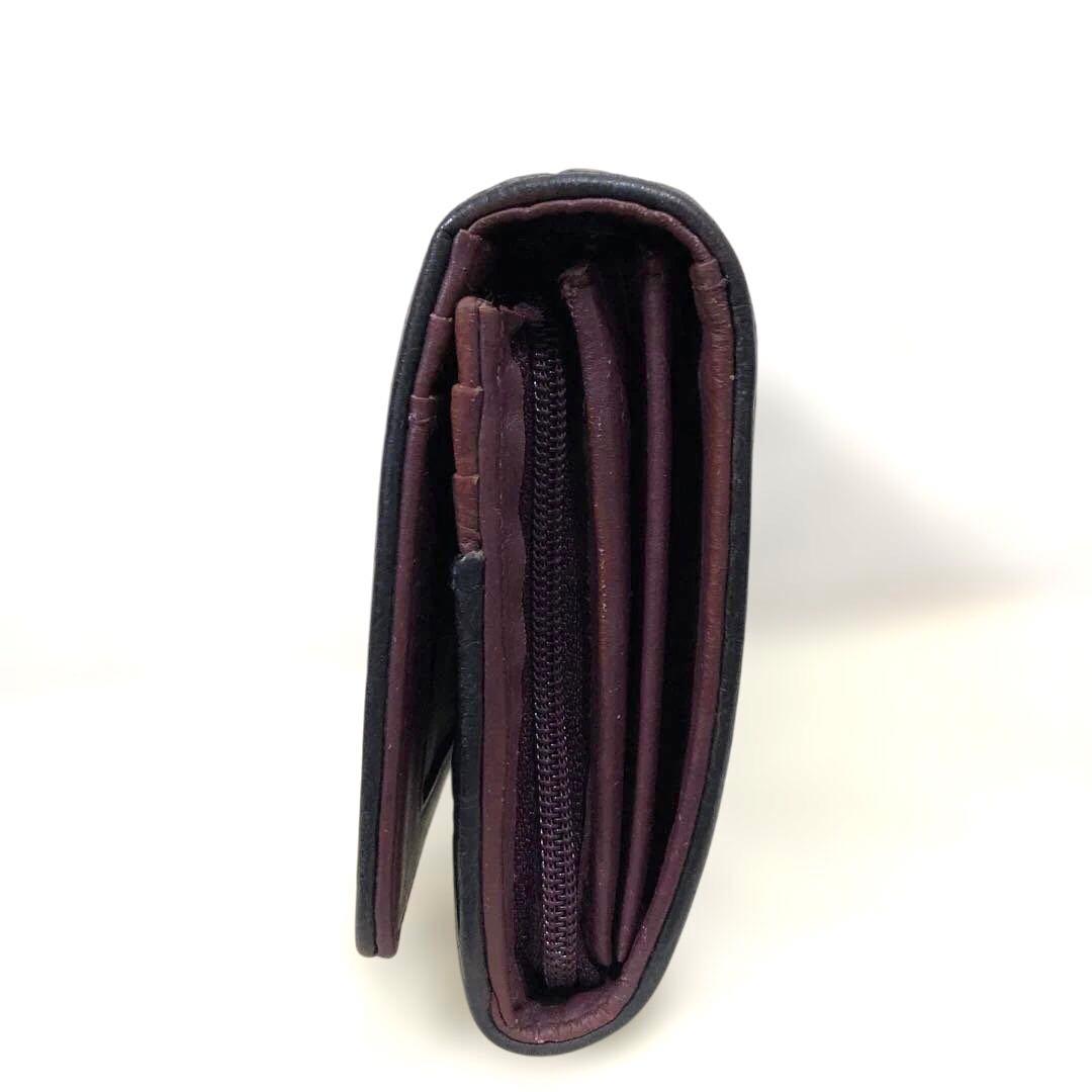 【人気】VivienneWestwood⭐️ブラック オーブ型押し長財布　金ロゴ付