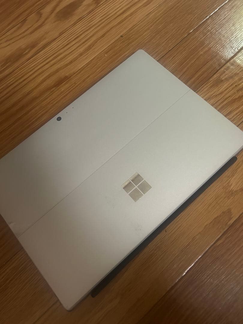 Microsoft Surface Pro 5 12.3インチ