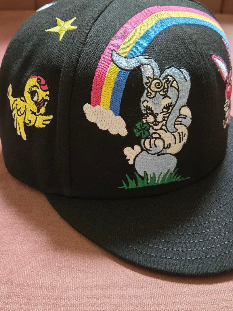 新作　KENZO 虎とウサギの刺繍キャップ