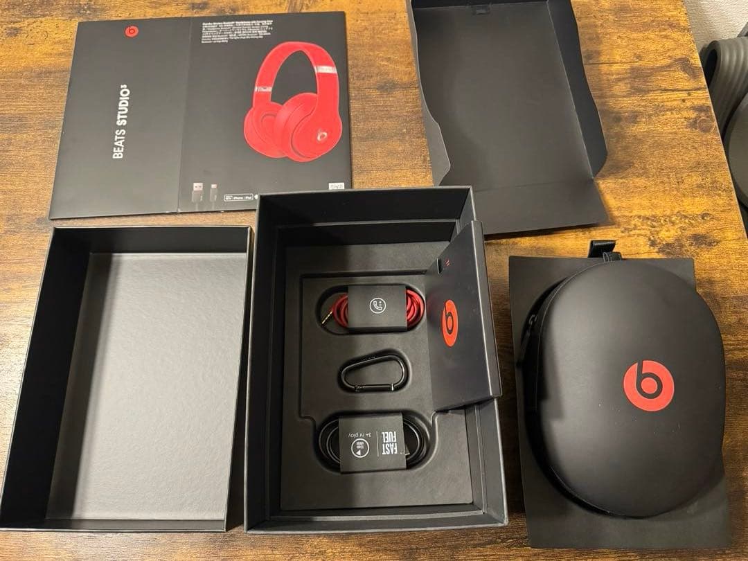 ［美品］Beats Studio3 ワイヤレスヘッドホン